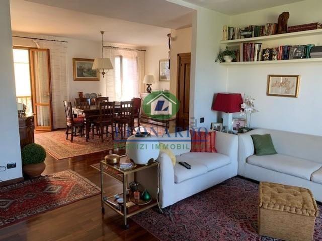 Appartamento in vendita di 115 m² in Via Guglielmo Marconi