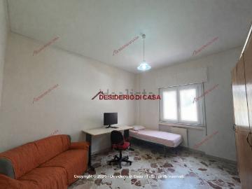 Appartamento in vendita di 115 m² in Via Gustavo Roccella, 89