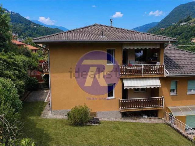 Appartamento in vendita di 115 m² in Via Don Giacomo Viscardi, 28