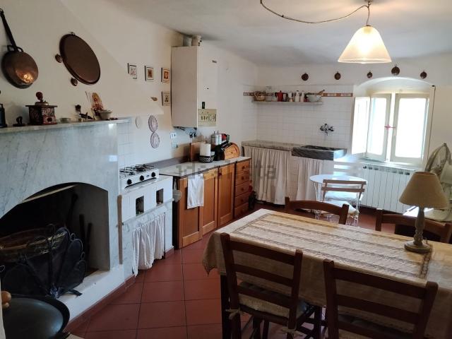 Appartamento in vendita di 115 m² in Via Doria, 106