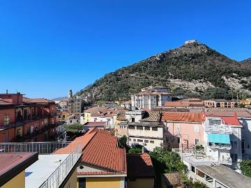 Appartamento in vendita di 115 m² in Via de Cataldis