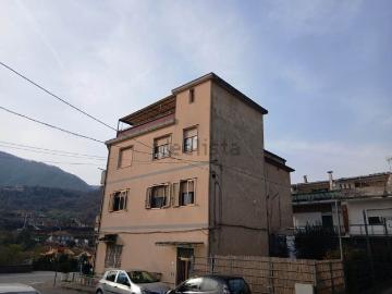 Appartamento in vendita di 115 m² in Via dei Due Principati