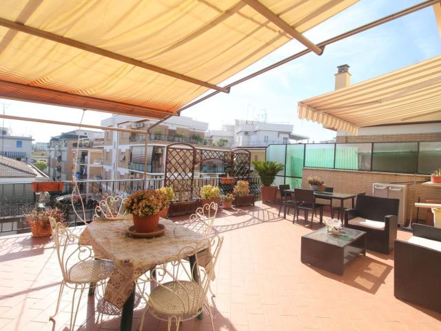 Appartamento in vendita di 115 m² in Via dei Fiori