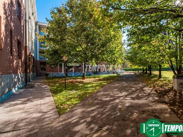 Appartamento in vendita di 115 m² in Via dei Gelsi