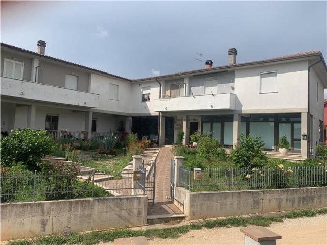 Appartamento in vendita di 115 m² in Via del Campanile, 54