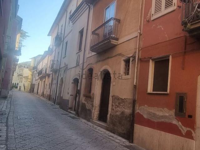 Appartamento in vendita di 115 m² in Via del Forno