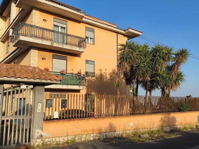 Appartamento in vendita di 115 m² in Via Dell&apos Aquila, 89