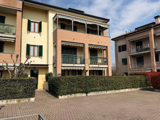 Appartamento in vendita di 115 m² in Via della Cooperazione, 9