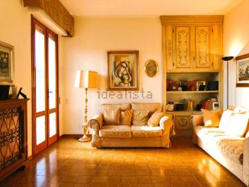 Appartamento in vendita di 115 m² in Via della Chiesa