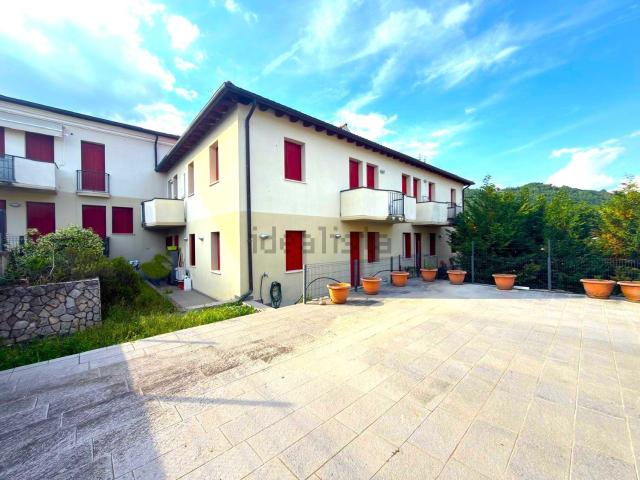 Appartamento in vendita di 115 m² in Via della Libertà