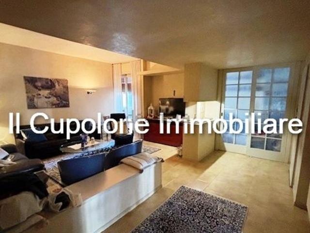 Appartamento in vendita di 115 m² in Via di Bellariva