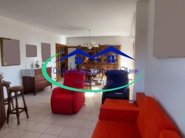 Appartamento in vendita di 115 m² in Via Emilio Zola