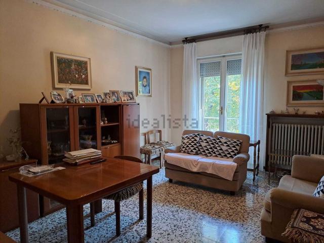 Appartamento in vendita di 115 m² in Via Enza, 3