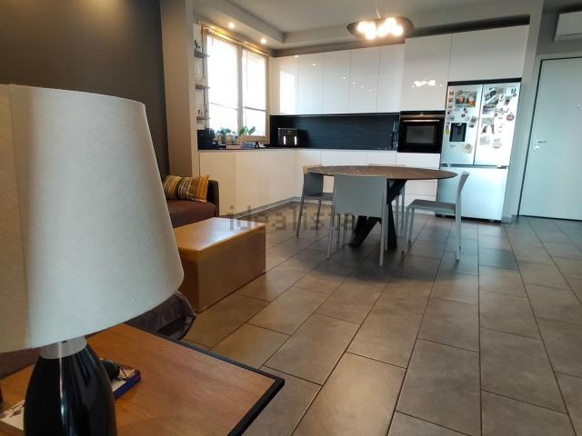 Appartamento in vendita di 115 m² in Via Elsa Morante