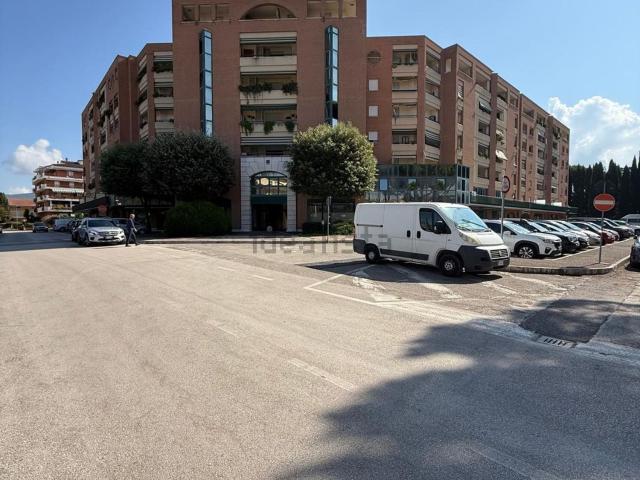 Appartamento in vendita di 115 m² in Via Ettore Maiorana