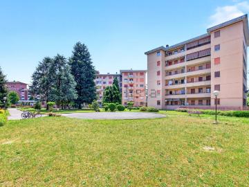 Appartamento in vendita di 115 m² in Via Eugenio Villoresi, 8