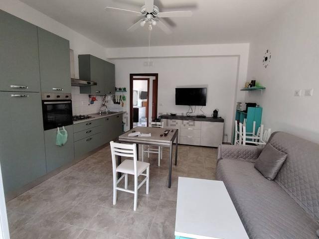 Appartamento in vendita di 115 m² in Via F.Lli Amato, 5