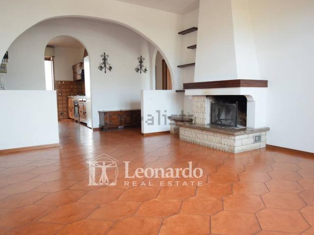 Appartamento in vendita di 115 m² in Via Fabio Filzi