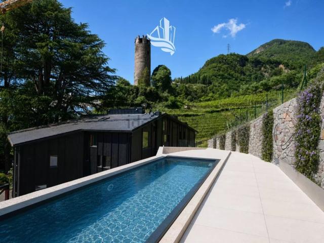 Appartamento in vendita di 115 m² in Via Fago