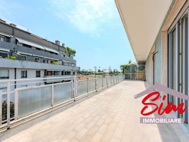 Appartamento in vendita di 115 m² in Via Fiume