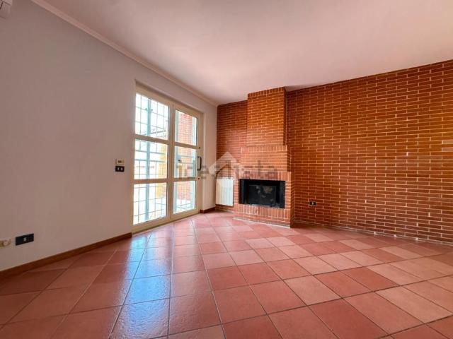 Appartamento in vendita di 115 m² in Via Filippo Turati