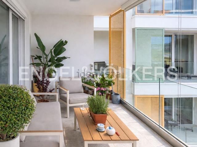 Appartamento in vendita di 115 m² in Via Franco Scaglione, 4