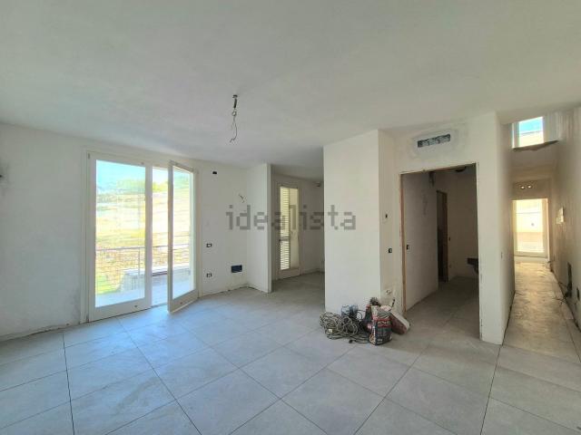 Appartamento in vendita di 115 m² in Via Fratelli Cervi, 55