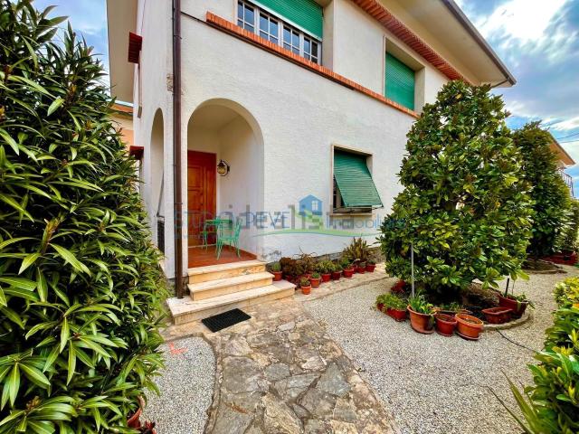 Appartamento in vendita di 115 m² in Via I Maggio