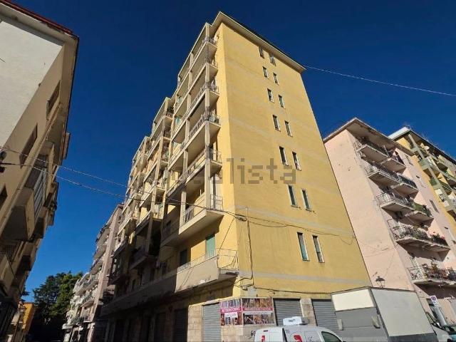 Appartamento in vendita di 115 m² in Via Indipendenza