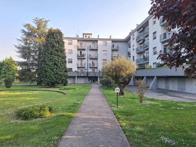 Appartamento in vendita di 115 m² in Via IV Novembre, 5