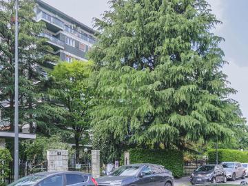 Appartamento in vendita di 115 m² in Via Lorenzo Perosi, 8