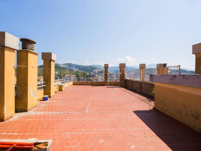 Appartamento in vendita di 115 m² in Via Leonardo Montaldo