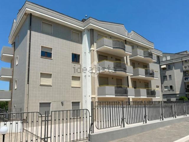 Appartamento in vendita di 115 m² in Via Luigi Cardone