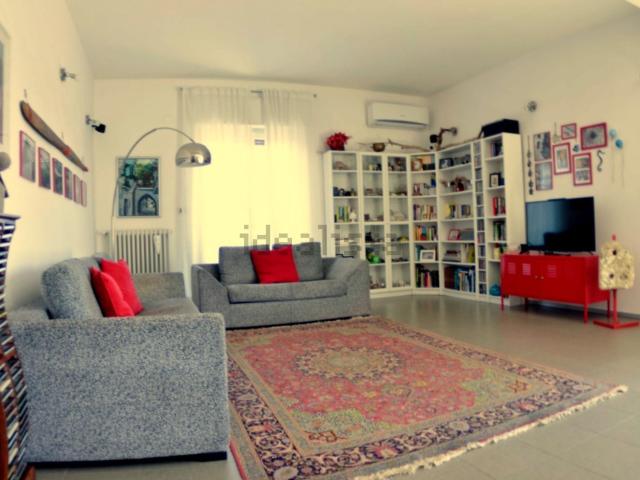 Appartamento in vendita di 115 m² in Via Luigi Settembrini, 6