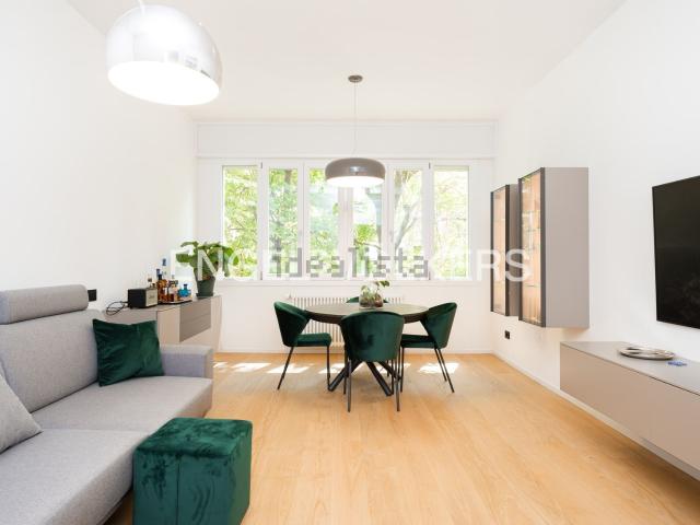 Appartamento in vendita di 115 m² in Via Luigi Silvagni