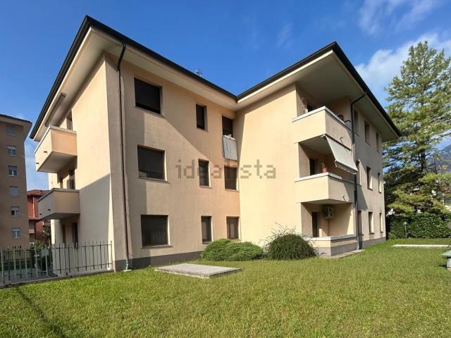 Appartamento in vendita di 115 m² in Via Monsignor Giuseppe Polvara, 48