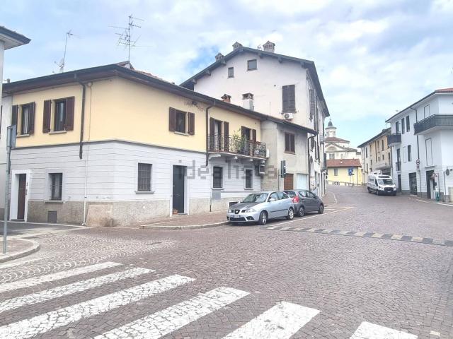 Appartamento in vendita di 115 m² in Via Montenero, 2