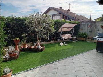 Appartamento in vendita di 115 m² in Via Maestra Riva