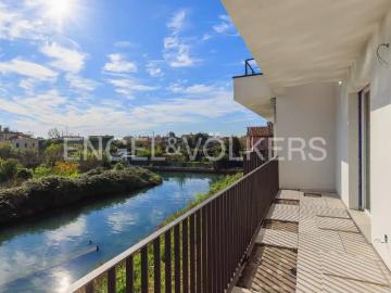 Appartamento in vendita di 115 m² in Via Malamocco