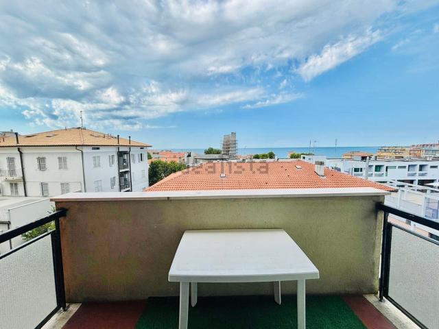 Appartamento in vendita di 115 m² in Via Metauro