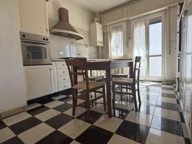 Appartamento in vendita di 115 m² in Via Milano, 75