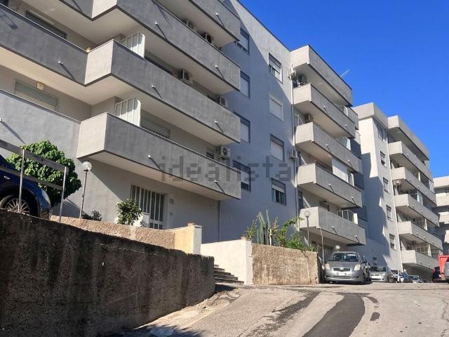 Appartamento in vendita di 115 m² in Via Mirulla, 17