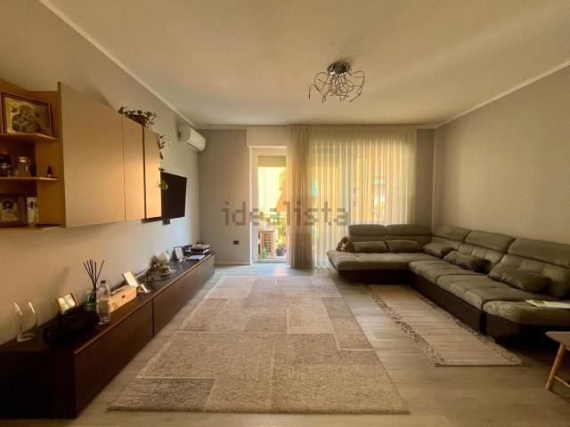 Appartamento in vendita di 115 m² in Via Napoleone I