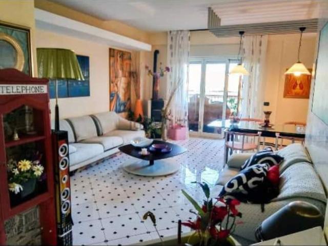 Appartamento in vendita di 115 m² in Via Sofia Idelson