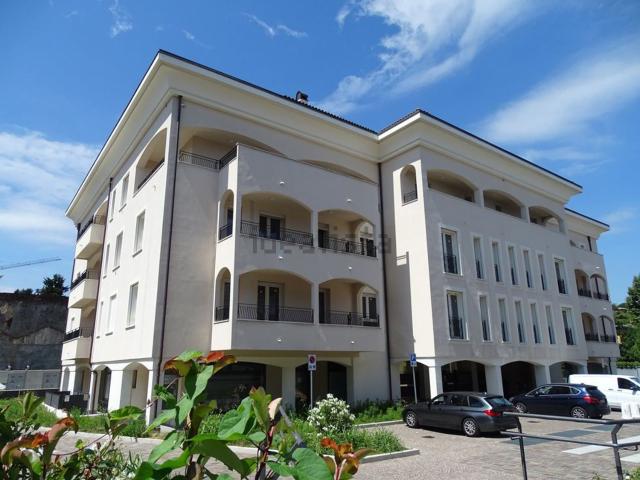 Appartamento in vendita di 115 m² in Via Solferino, 58