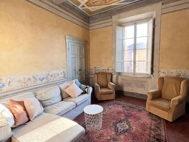 Appartamento in vendita di 115 m² in Via San Michele degli Scalzi