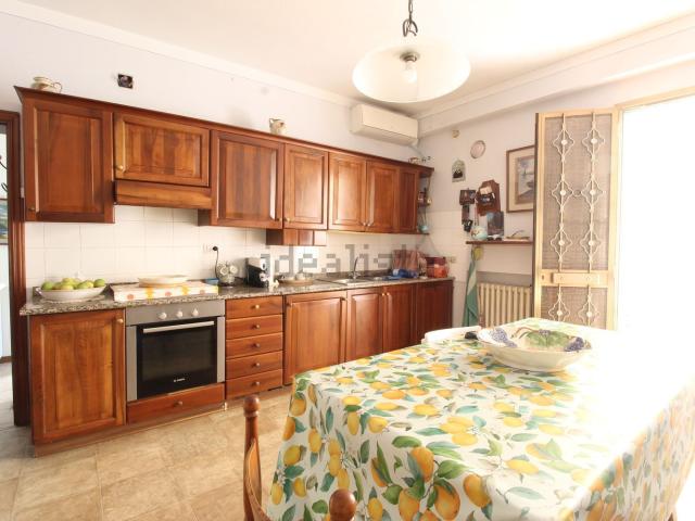 Appartamento in vendita di 115 m² in Via San Crispino