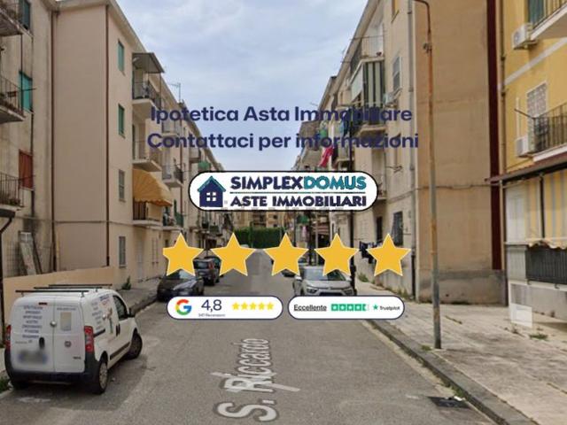 Appartamento in vendita di 115 m² in Via San Riccardo