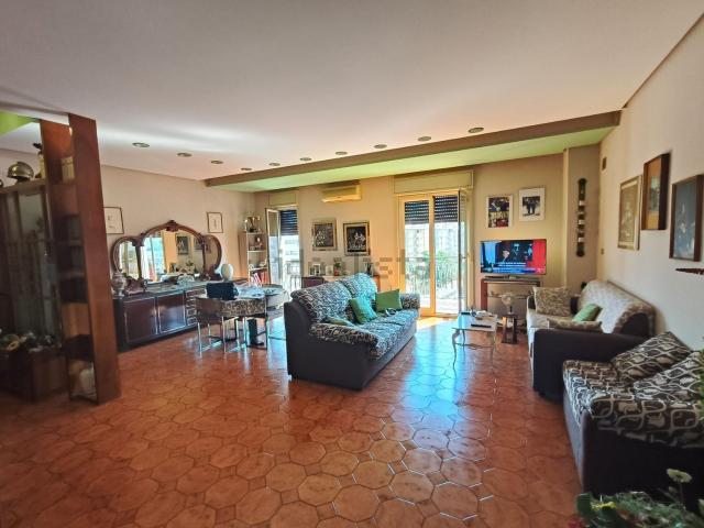 Appartamento in vendita di 115 m² in Via Sant&apos Alberto degli Abati, 3