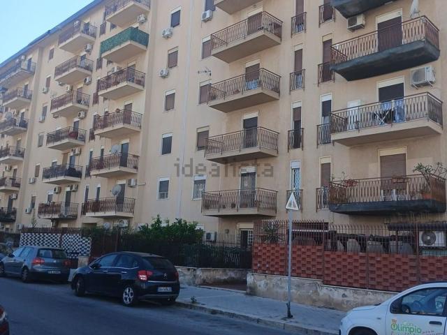 Appartamento in vendita di 115 m² in Via Sant&apos Alberto degli Abati, 3